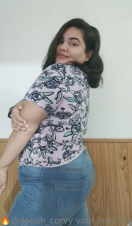 danah curvy スター 裸 写真