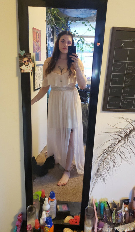 ravenlylith ポルノスター セクシー 画像