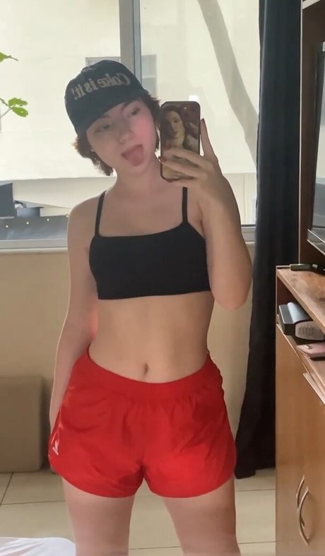 Duda Matte 素敵なポルノスター 画像