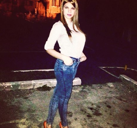 Roberta Ptru 美しいモデル ギャラリー