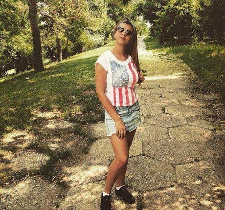 Roberta Ptru ポルノスター 写真