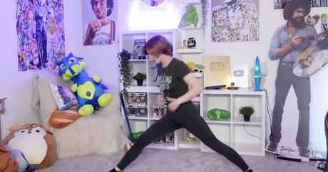 KallMeKris 素敵なポルノスター ギャラリー