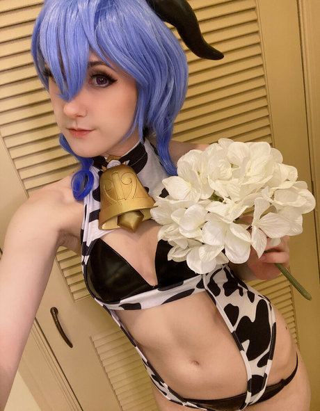 大きなお尻のマンコOnlyFans ポルノグラフィック ギャラリー