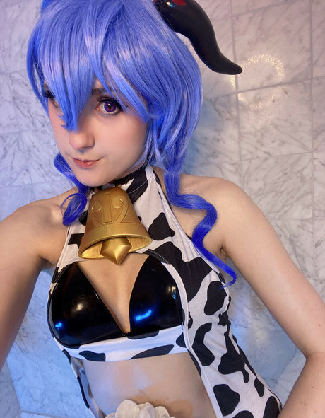 Mangoloo Cosplay xxx女優 写真