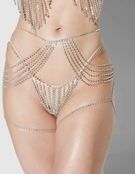 変態エボニーOnlyFans ヌード 画像