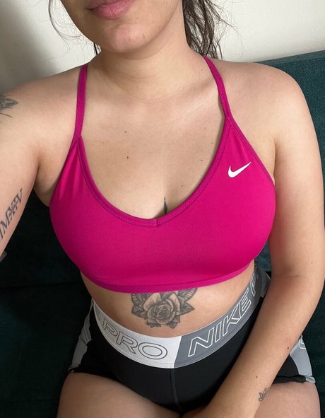 OnlyFansの無料動画 HD 写真