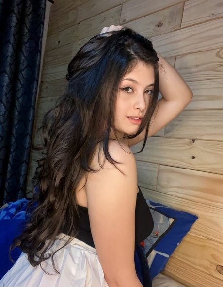 July Garcia 素敵な女優 写真