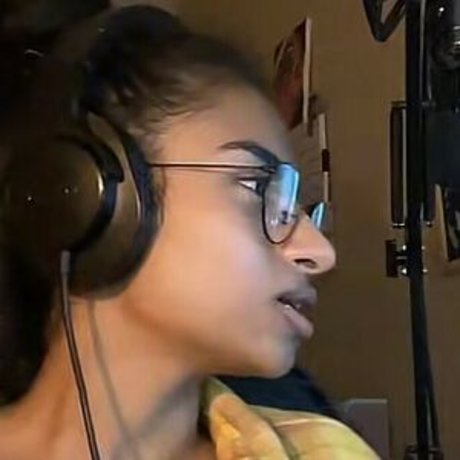 FaZe Kani セクシーなスター 画像