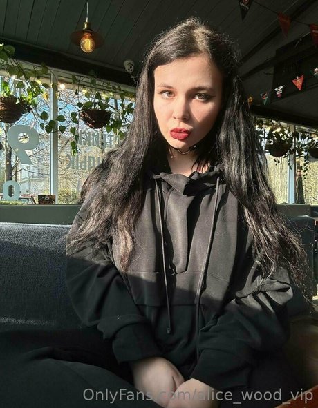 セクシーな足 OnlyFans アートヌード アーカイブ