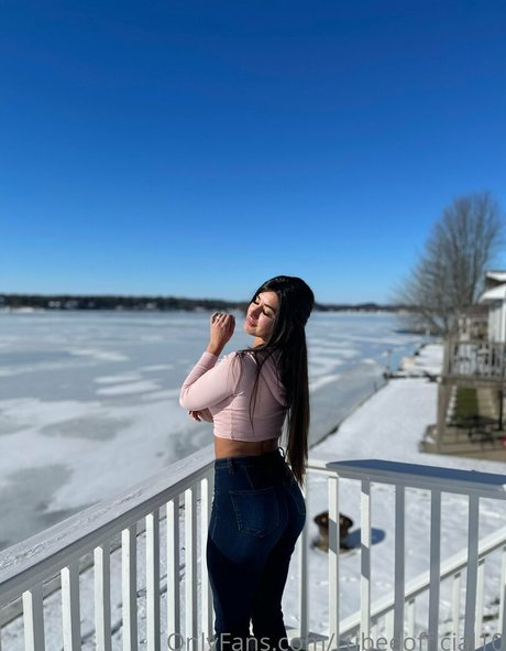 BBW ラティーナ OnlyFans ヌード 画像