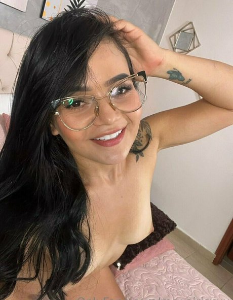 megairisxxx 裸のモデル アーカイブ