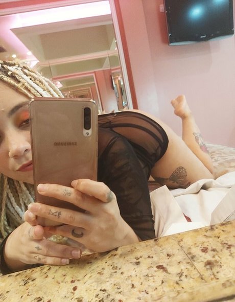 フェラチオ ディープスロート OnlyFans セクシー 画像