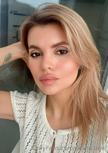 sasha leee ポルノスター 素敵 画像