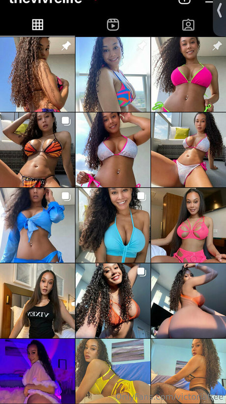 ホットな裸のOnlyFans 美しいポルノ 画像