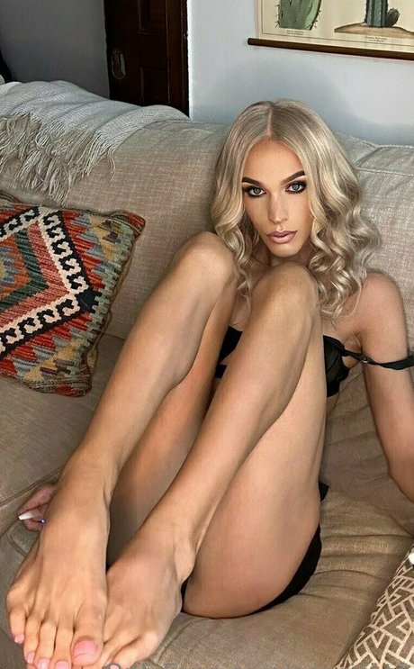 コスプレヌードOnlyFans セクシー 画像