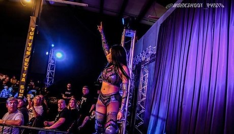 太った黒人女性OnlyFans トップ アーカイブ