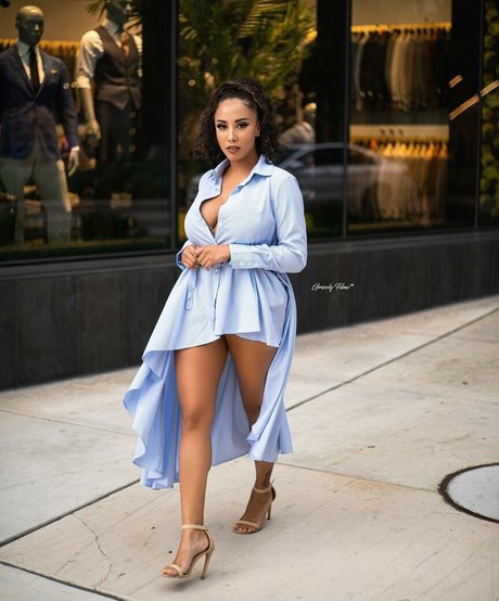 イギリス人熟女OnlyFans アダルト アーカイブ