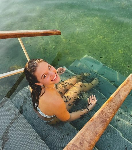 Sylvia Snyders 完璧な女優 アーカイブ