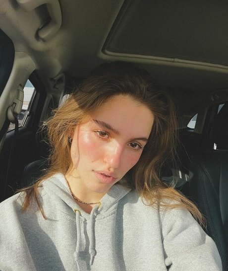 黒檀のシャワー OnlyFans セクシー裸 画像