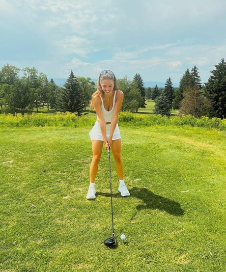 アジアの女性支配OnlyFans 限定 ギャラリー