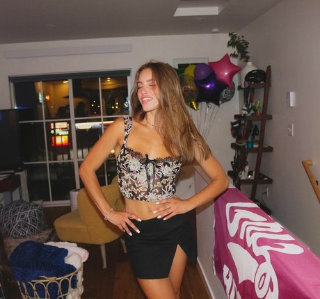 完璧なボディ OnlyFans 素敵 写真