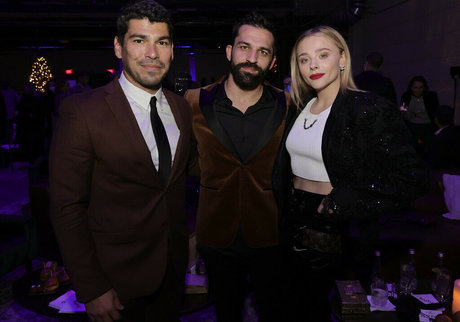 ブラック・ポーグ・オンリーファンズ アダルト 写真