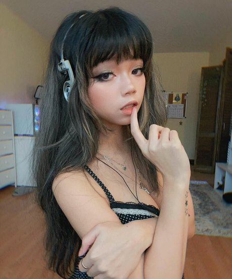 ティーンソロOnlyFans ホットセックス 写真