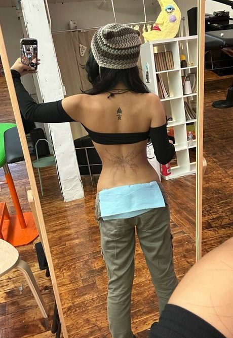 アジアンベイビーOnlyFans 可愛い 画像