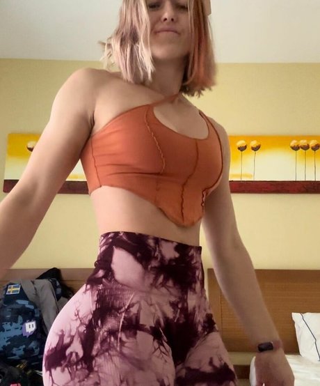 ellenvy モデル ギャラリー