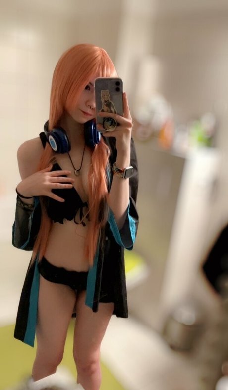 Spicywolfy_ 美しいポルノスター 写真