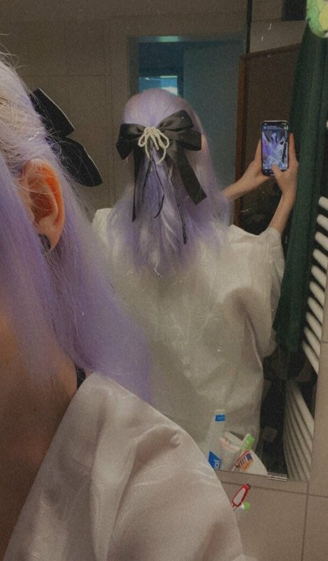 Spicywolfy_ ポルノスター 無料 写真