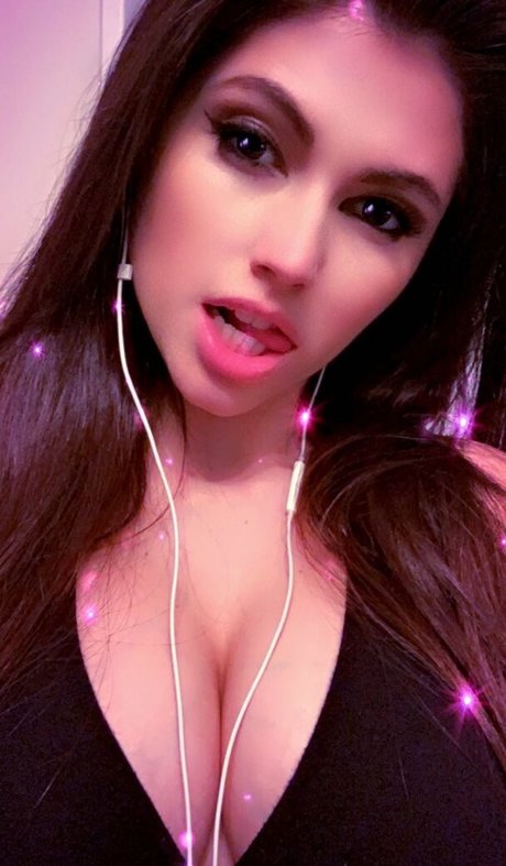 JadetheJaguar セックスモデル 写真