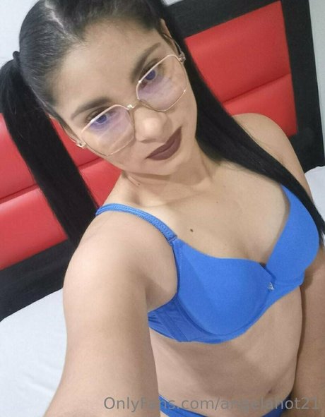 アジアンシャワー OnlyFans 美しいヌード 画像