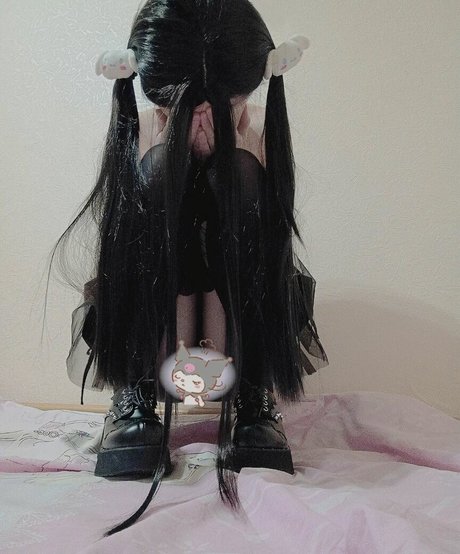 tsundurka ポルノスター ヌード 写真