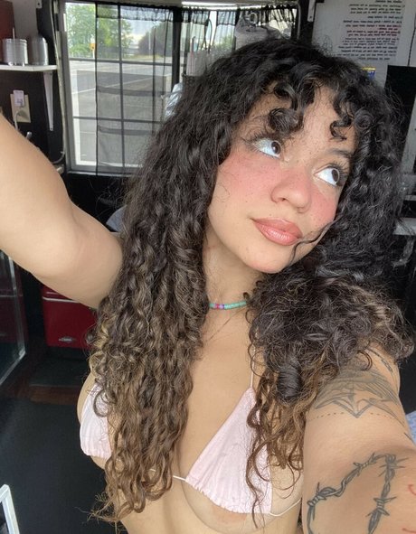 射精 顔射 OnlyFans 美しい 画像