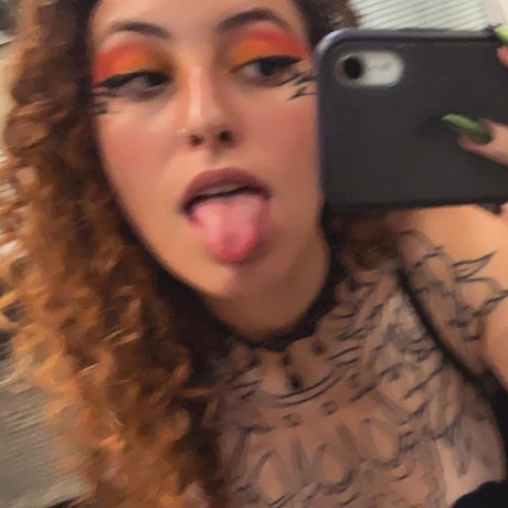 アジアの女の子限定ファン ホットセクシー 画像