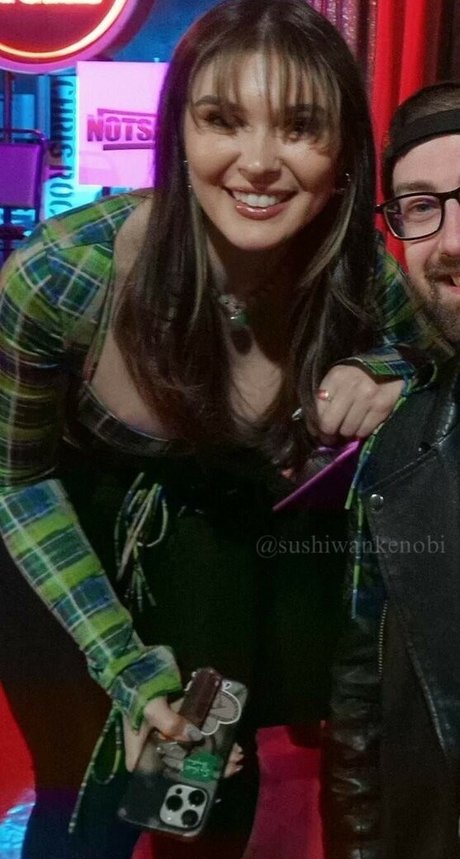 Cathy Kelley 裸のスター 画像