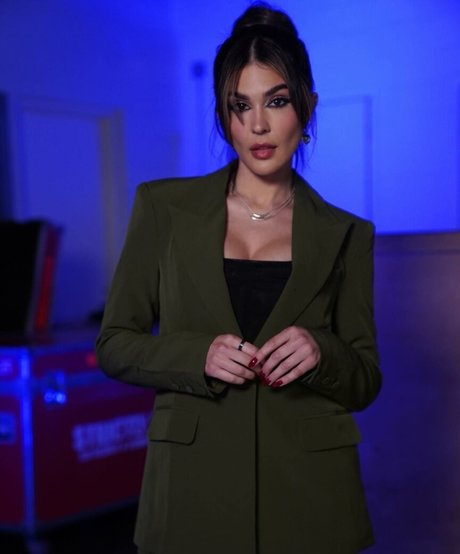 熟女ファックOnlyFans ポルノ 画像