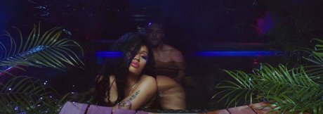 PawgトランスOnlyFans ポルノグラフィック 画像