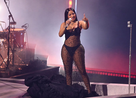 アジア人痴女OnlyFans ポルノ 画像