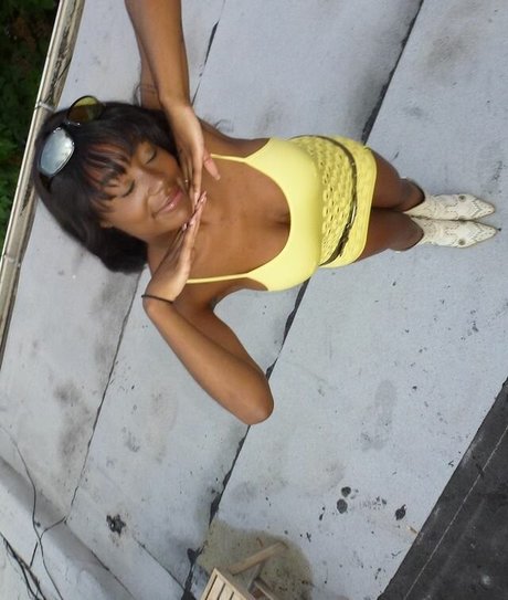 Majormommyissues スター 裸 画像