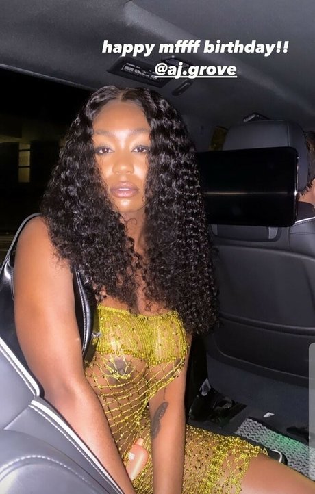 Majormommyissues ポルノスター セクシー 画像