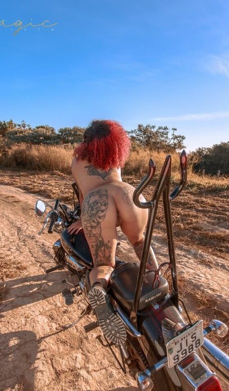 Varias Em Um 高品質女優 画像