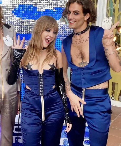 曲線美の黒檀OnlyFans ホットポルノ 写真