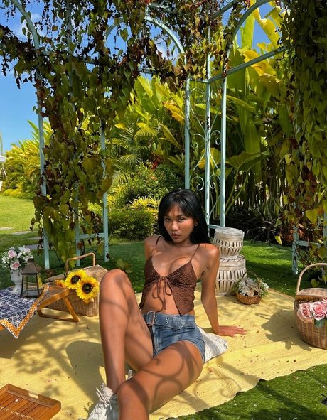 Sheiziss ポルノ女優 写真