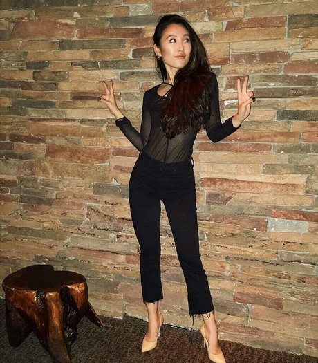 Olivia Sui HDポルノスター ギャラリー