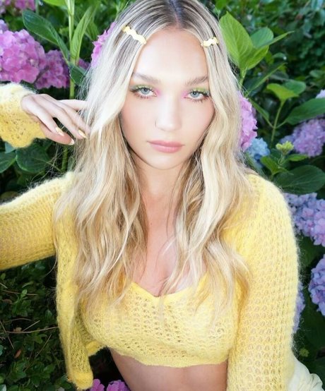 Maddie Ziegler ヌードスター ギャラリー