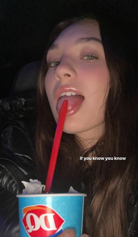 アヘ顔 OnlyFans セクシーヌード 画像