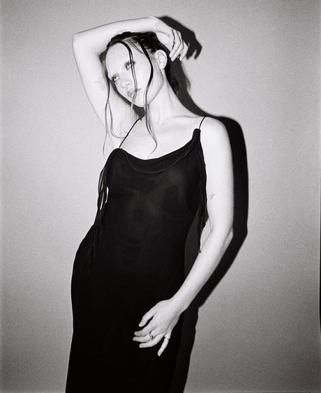 Maddie Ziegler アート女優 写真