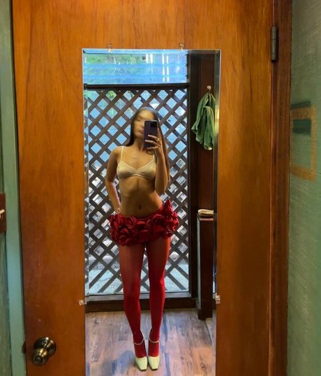 曲線美のティーンズOnlyFans ポルノグラフィック ギャラリー